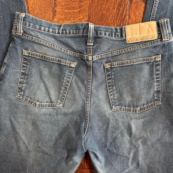 Eddie Bauer Relaxed Fit Blue Jeans W 35 L 34 - Picture 10 of 10